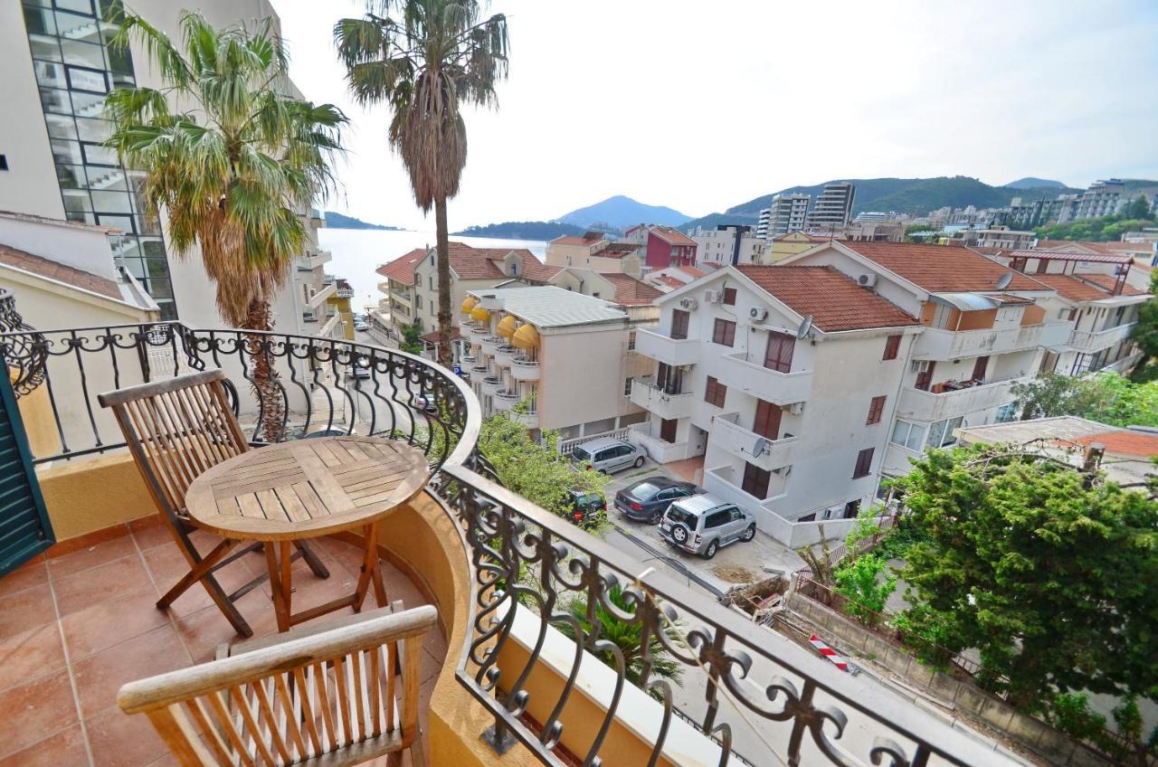 Hotel Meduza Bečići Esterno foto