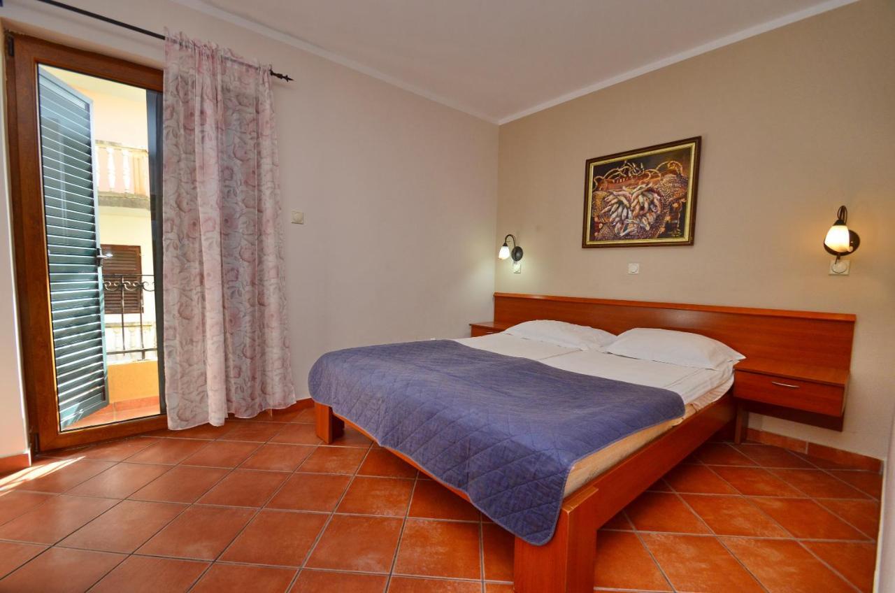 Hotel Meduza Bečići Esterno foto