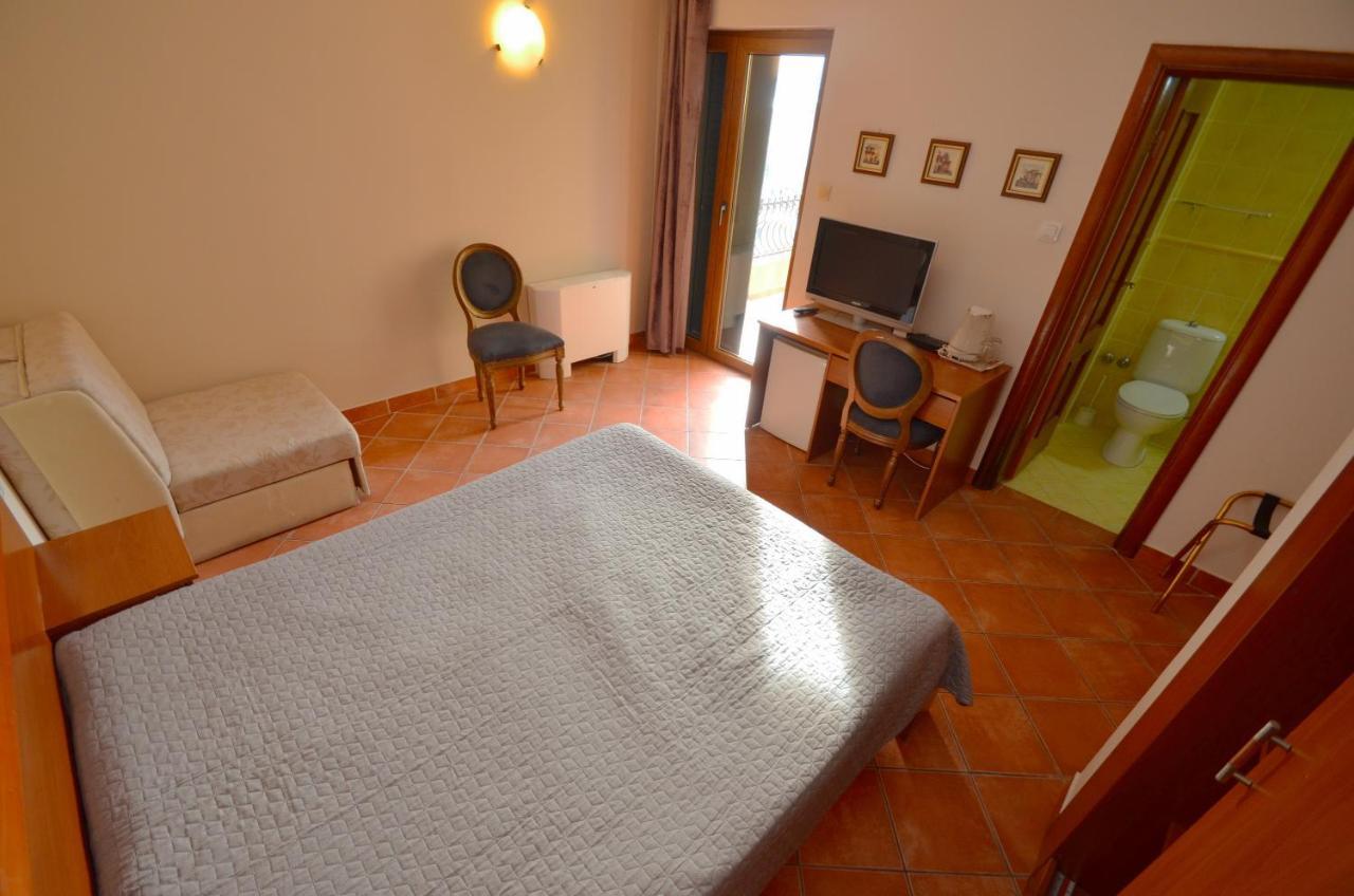 Hotel Meduza Bečići Esterno foto