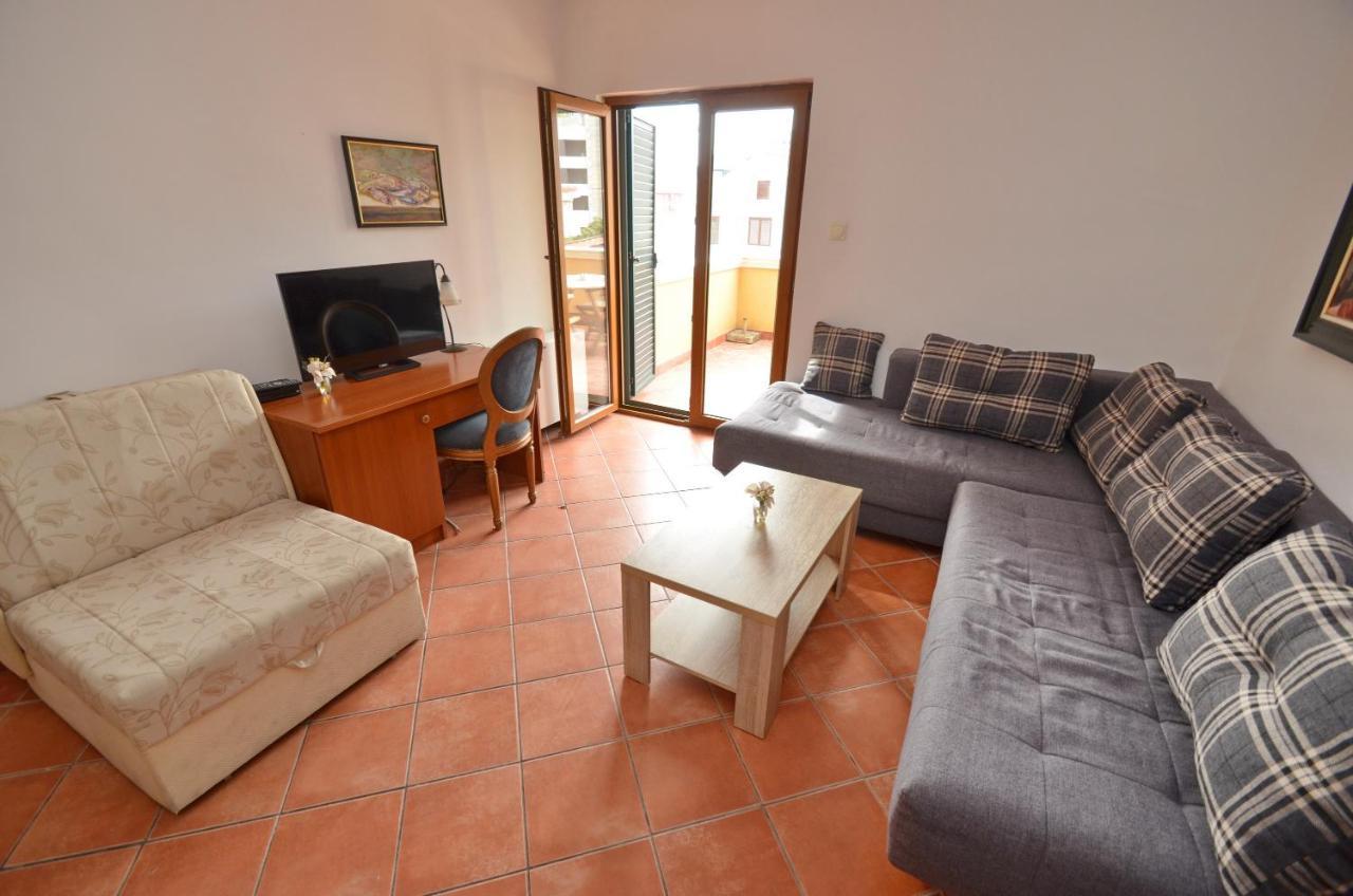 Hotel Meduza Bečići Esterno foto